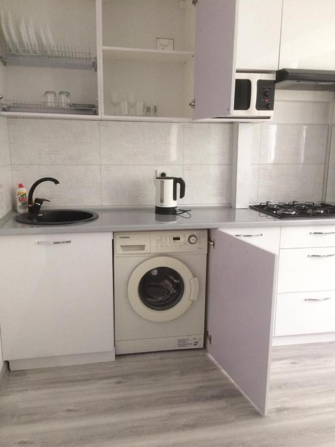 Квартира Юбилейный Almaty Ngoại thất bức ảnh